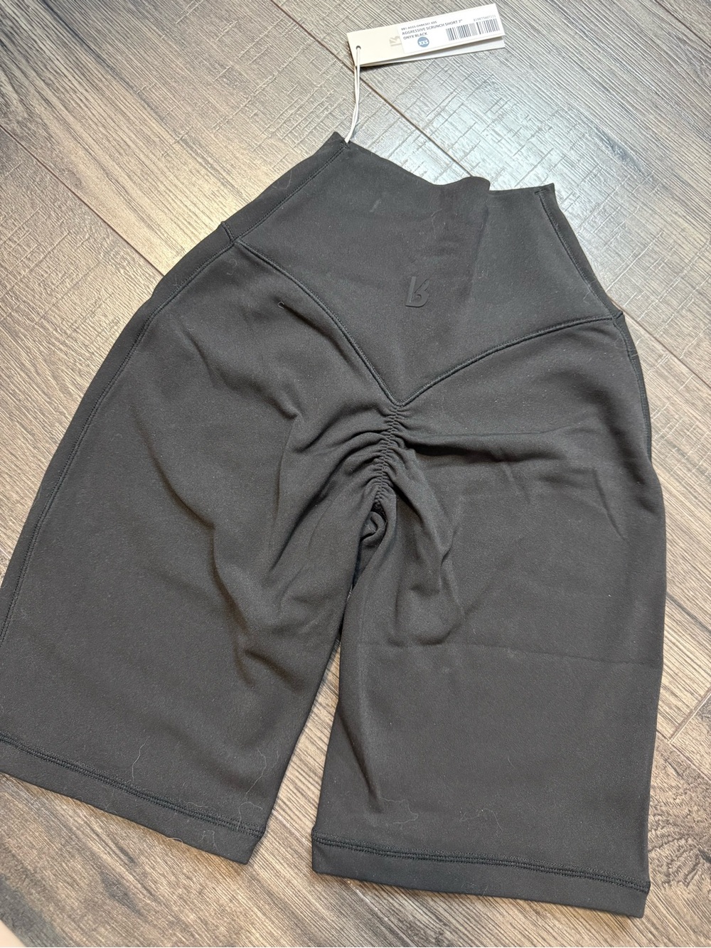 BuffBunny | Aggressive Scrunch Short 7”